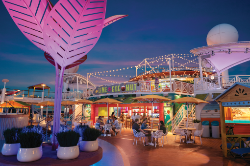 NGÀY 3: CRUISING DAY | AT SEA – TẬN HƯỞNG MỘT NGÀY TRỌN VẸN TRÊN DU THUYỀN