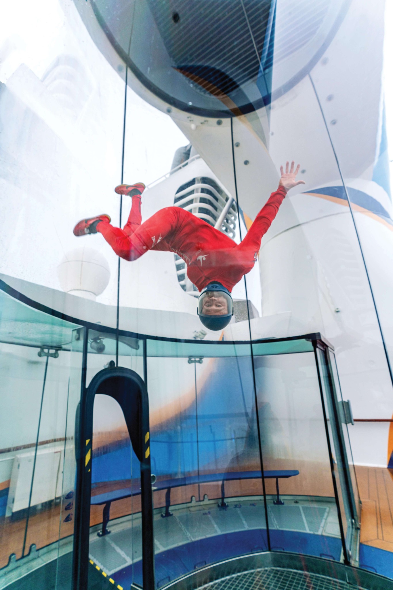 Ngày 9: Trải nghiệm du thuyền