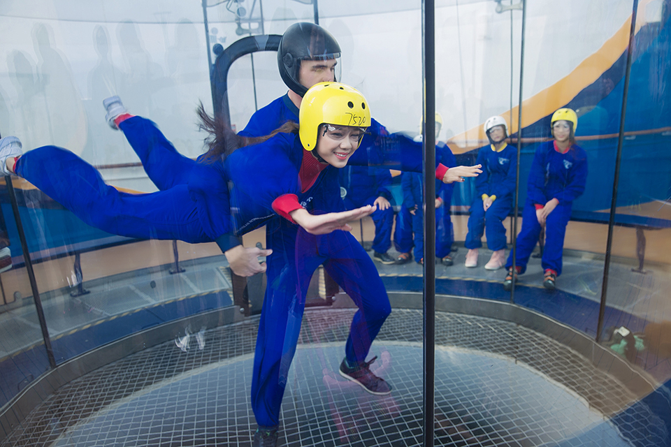 Ngày 2: Trải Nghiệm Du Thuyền