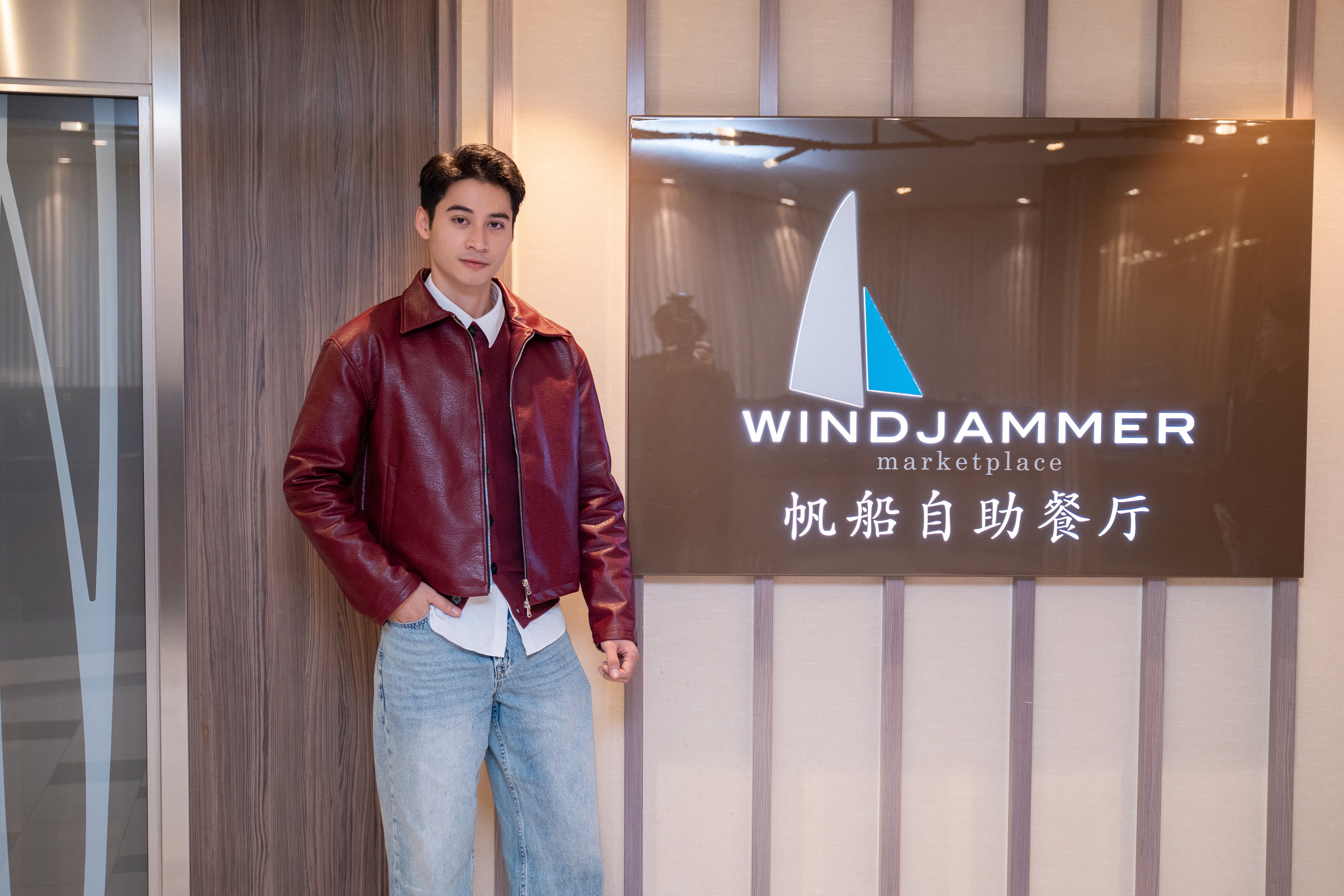 Ngày 2: Tham quan Thượng Hải – Du Thuyền