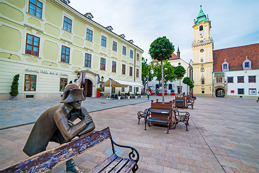 Ngày 08: Bratislava, CH Slovakia