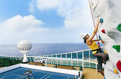 Ngày 06: Thư giãn trên du thuyền