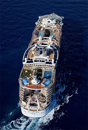 Ngày 01: Tp. HCM - SINGAPORE - DU THUYỀN (Ăn: 24/24 du thuyền)