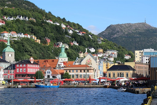 Ngày 09: BERGEN - SOGNEFJORD CRUISE - FAGERNES, NAUY (ăn: sáng, trưa, tối)