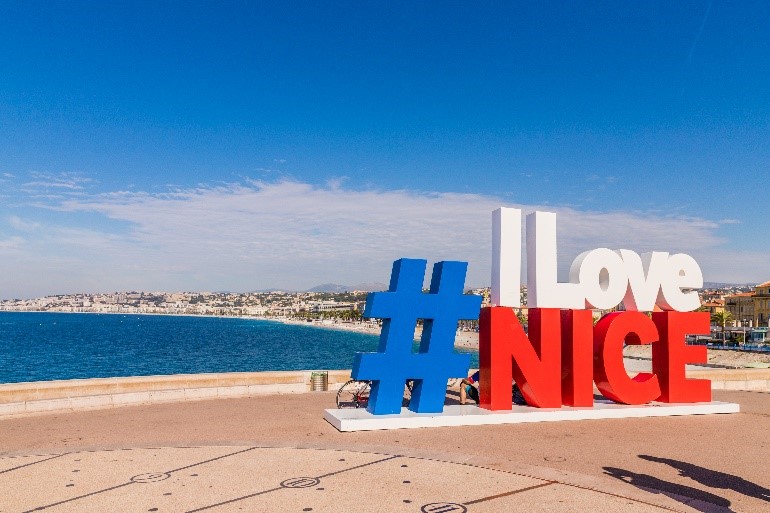 Ngày 1: Tp. Hồ Chí Minh - Dubai - Nice, Pháp