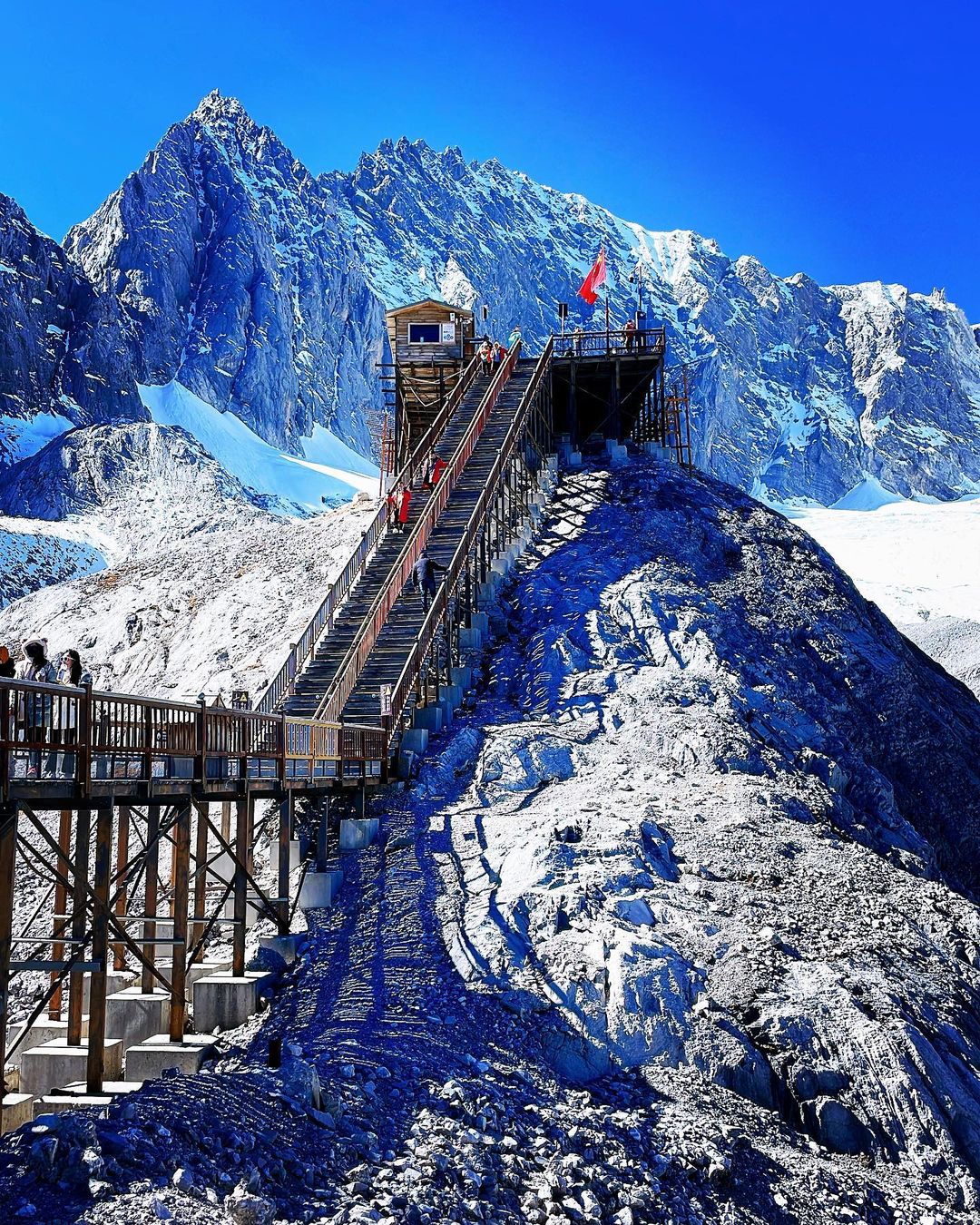 Ngày 3: Lệ Giang - Shangrila