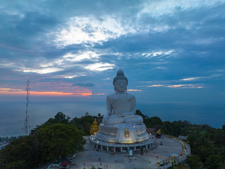 Ngày 3: Phuket, Thái Lan  