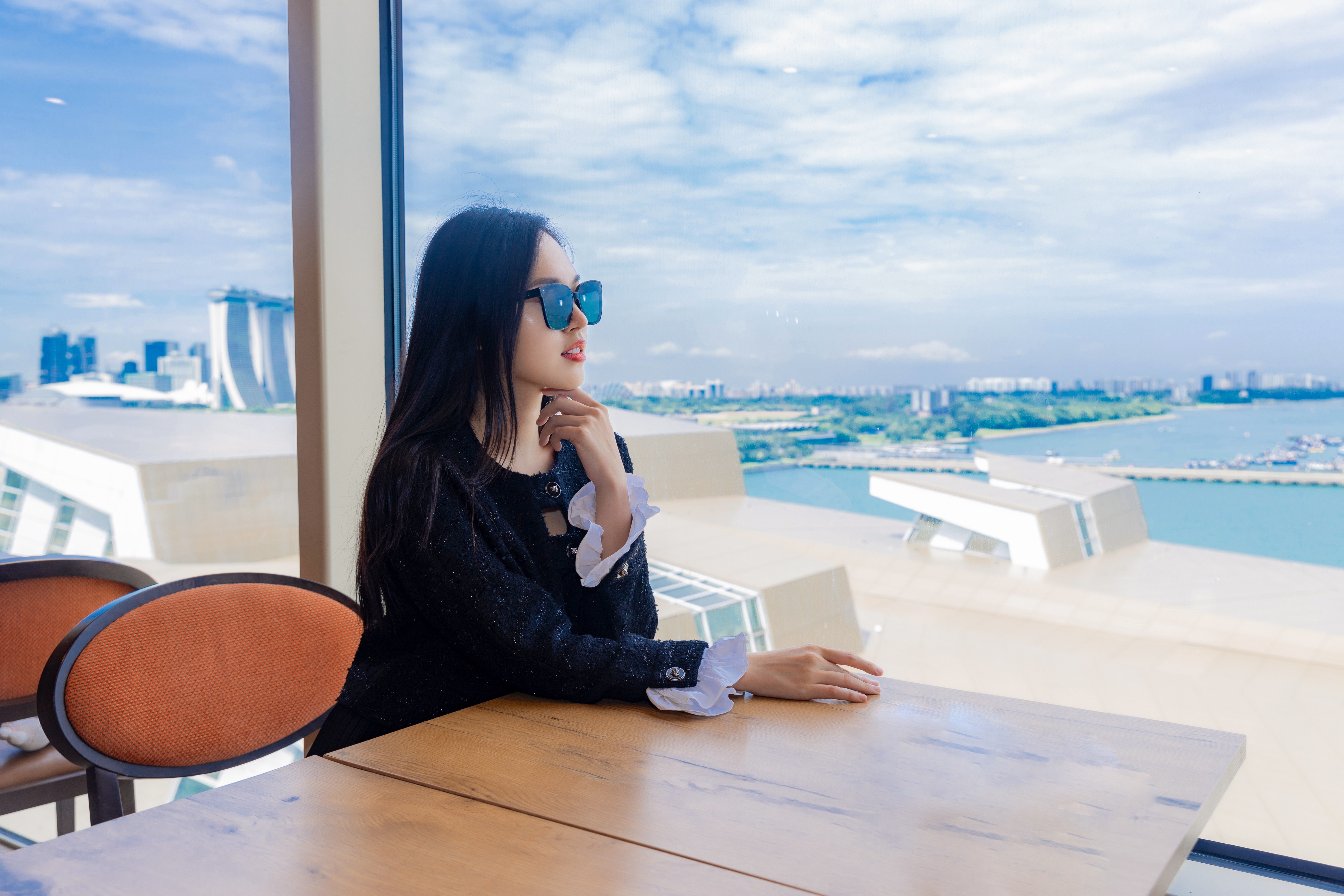 Ngày 1: Tp. Hồ Chí Minh - Singapore - Du Thuyền