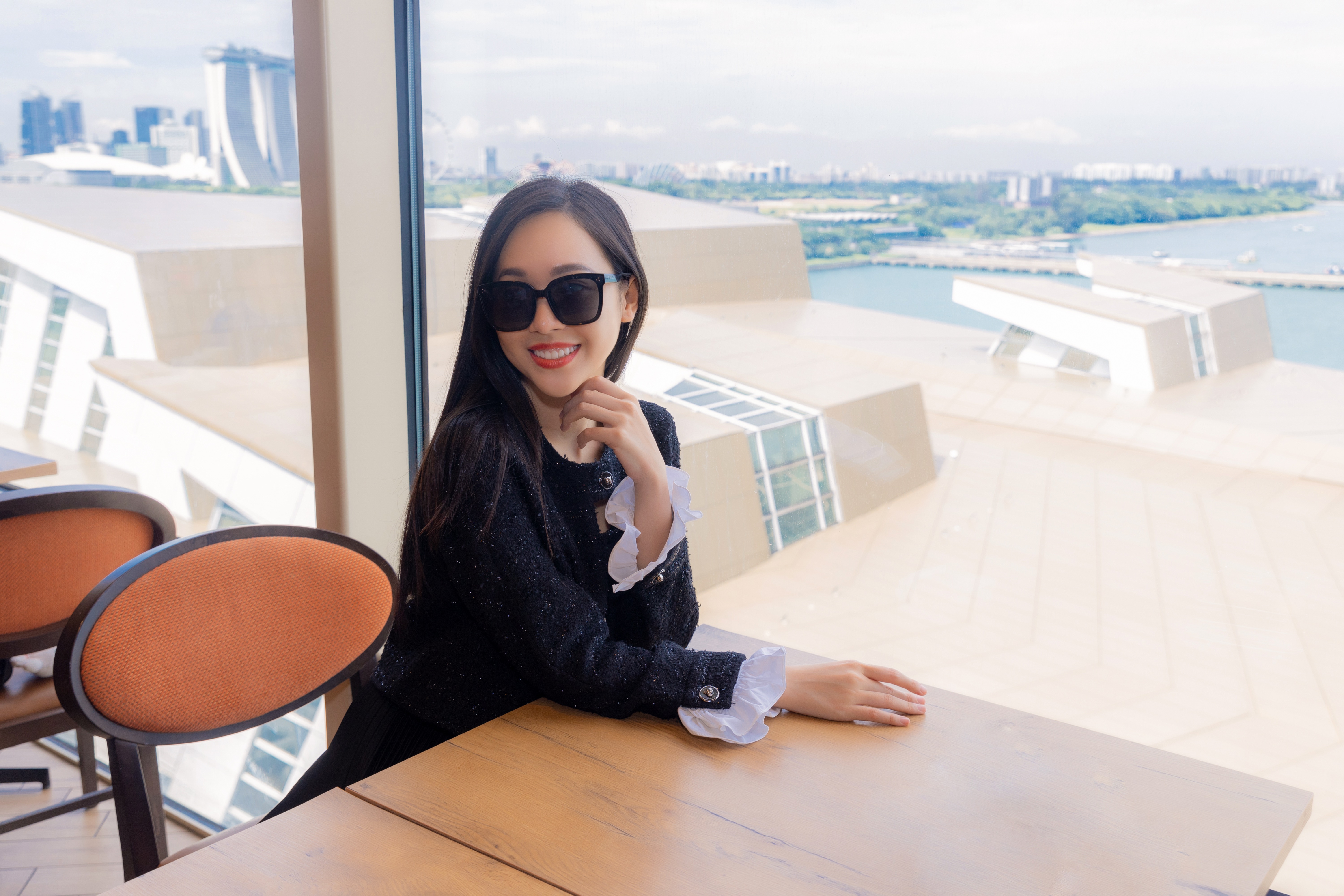 Ngày 1: Tp. Hồ Chí Minh - Singapore - Du Thuyền 