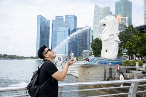 NGÀY 3: SINGAPORE CITY TOUR – MERLION PARK – GARDENS BY THE BAY – JEWEL CHANGI – TP.HCM