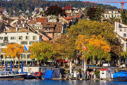 Ngày 02: Zurich, Thụy Sỹ - Basel (Ăn: Trưa, Tối)