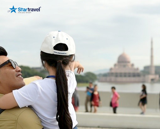 Ngày 02: Kuala Lumpur, Malaysia