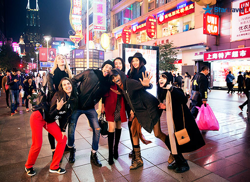 Ngày 1: Sài Gòn - Thượng Hải 