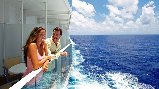 Ngày 02: Thư giãn trên du thuyền