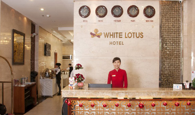 Khách Sạn White Lotus