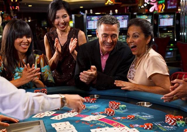 Mua Tour du thuyền 5 sao - Tặng Gói nghỉ dưỡng 5 sao