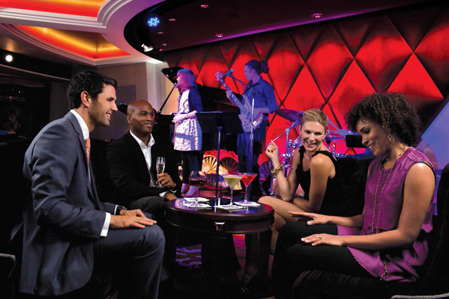 'Đổi gió' Party trên du thuyền 5 sao 'Đổi gió' Party trên du thuyền 5 sao