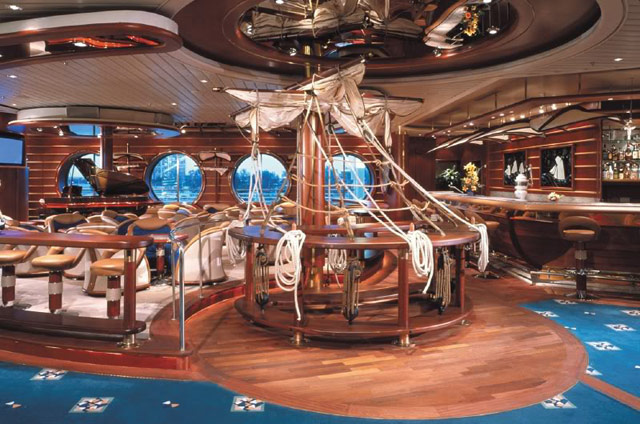 'Đổi gió' Party trên du thuyền 5 sao 'Đổi gió' Party trên du thuyền 5 sao