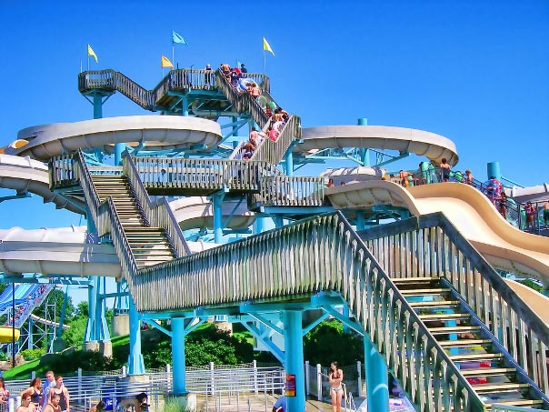 Wild Wadi dubai.jpg