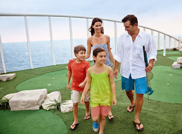 Voyager of the Seas  02.jpg