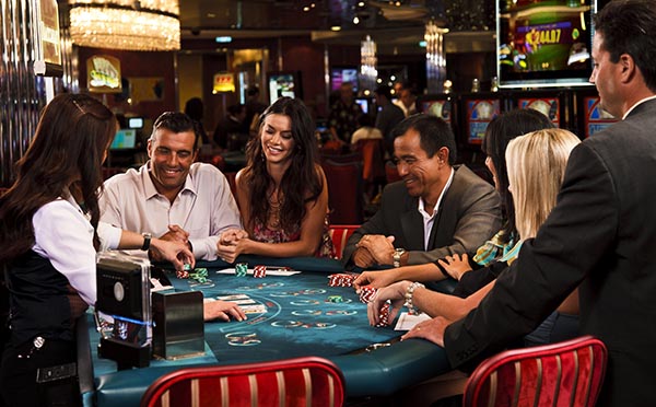 du-xuan-2014-casino.jpg