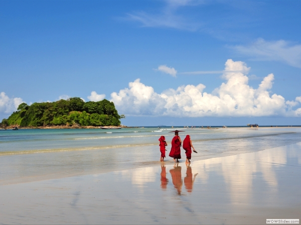 Ngwe Saung 04.jpg