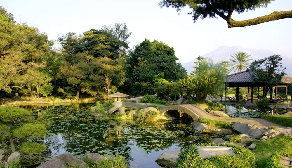 Du thuyền biển vườn Sengan-en Kagoshima