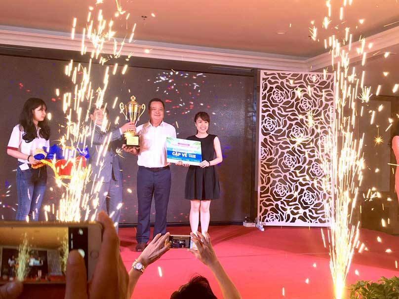 Tìm được chủ nhân cặp vé Du thuyền 5 sao Giải Golf Doanh nghiệp và Thương hiệu 