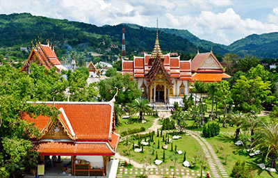 Viếng thăm Wat Chalong nổi tiếng nhất ở Phuket