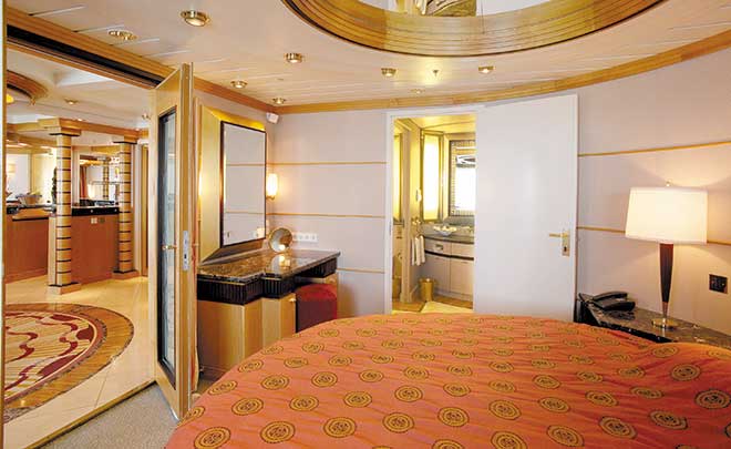 Phòng trên du thuyền 5 sao