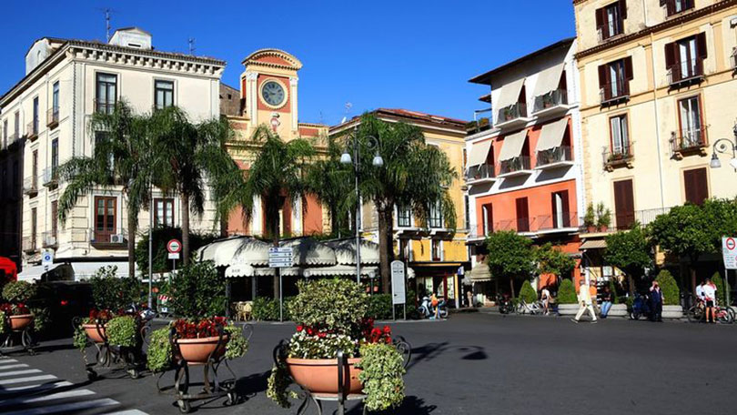 Ngỡ ngàng vẻ đẹp Địa Trung Hải ở Sorrento