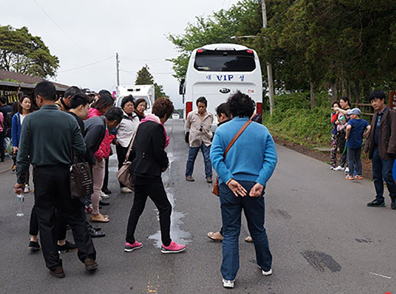 Giải mã con đường ma quái ở Jeju Hàn Quốc