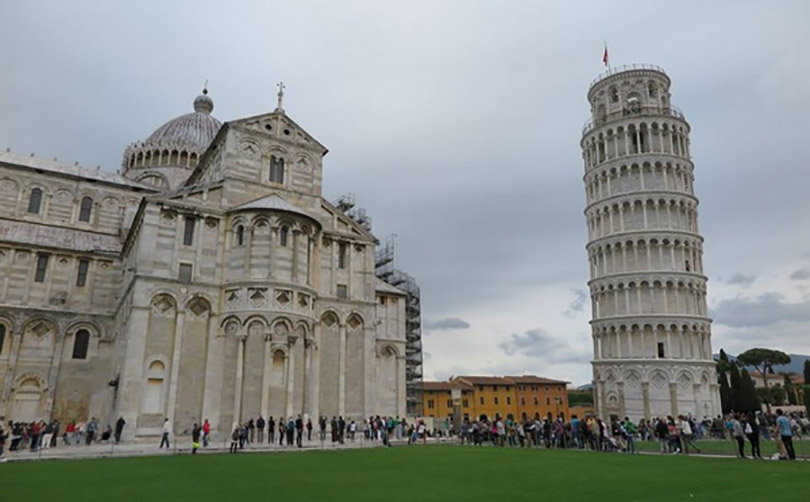 Khám phá tháp nghiêng thành phố Pisa