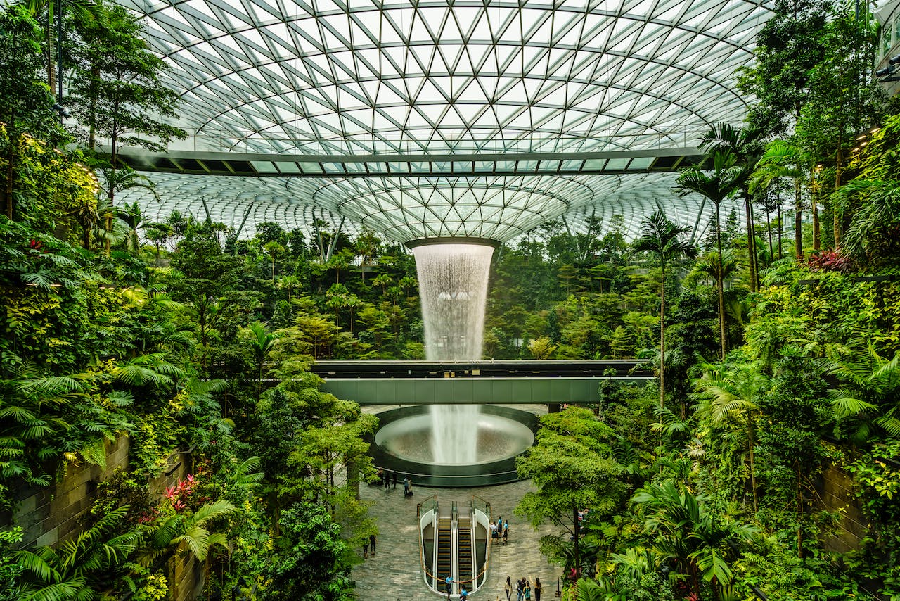 Sân Bay Changi Singapore: Bên Trong Sân Bay Đẹp Nhất Thế Giới