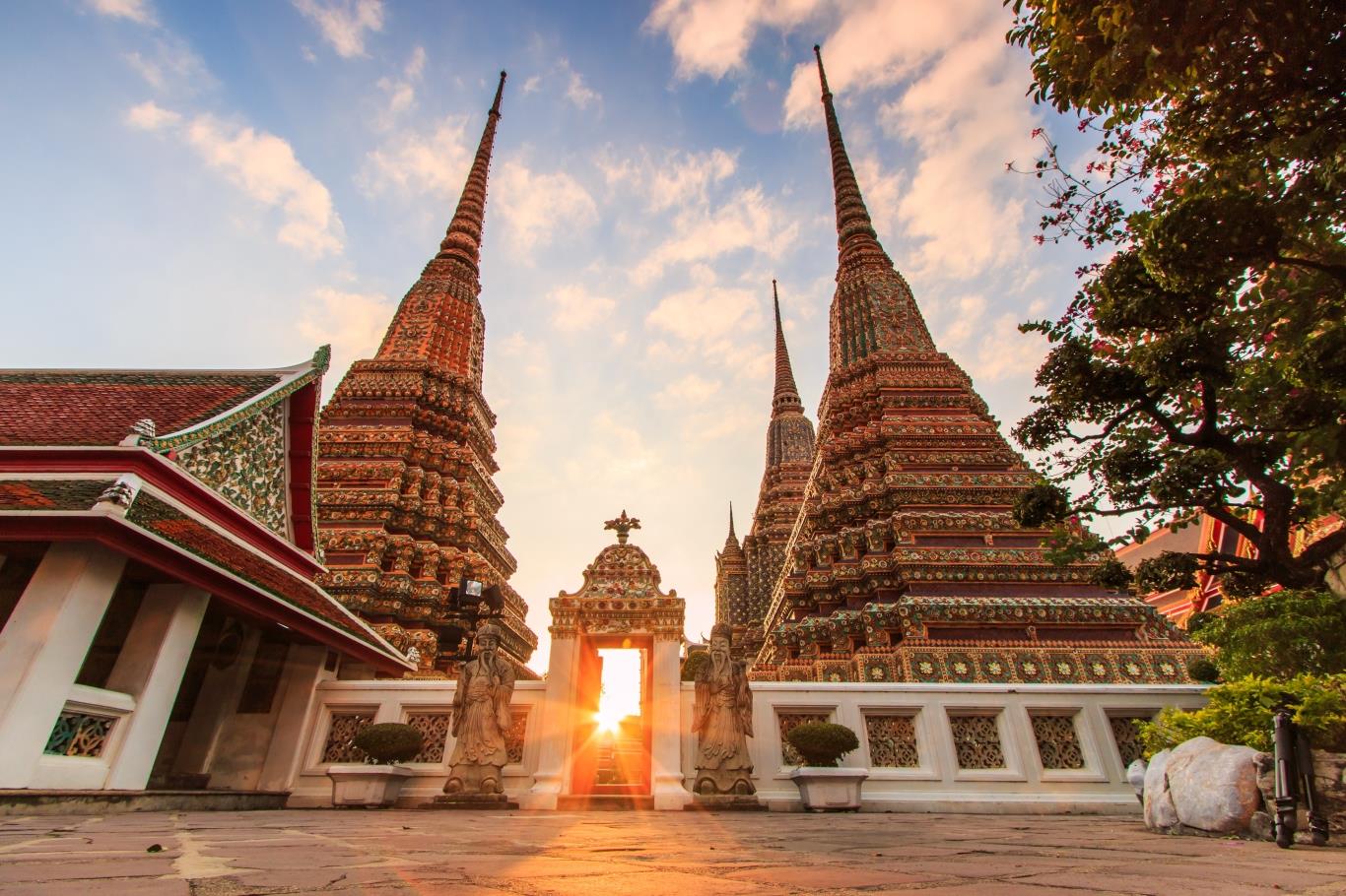 Những ngôi chùa nhất định phải đến thăm tại Bangkok