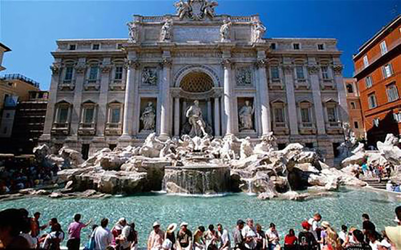 Nguyện ước thành Rome ở đài phun nước Trevi 